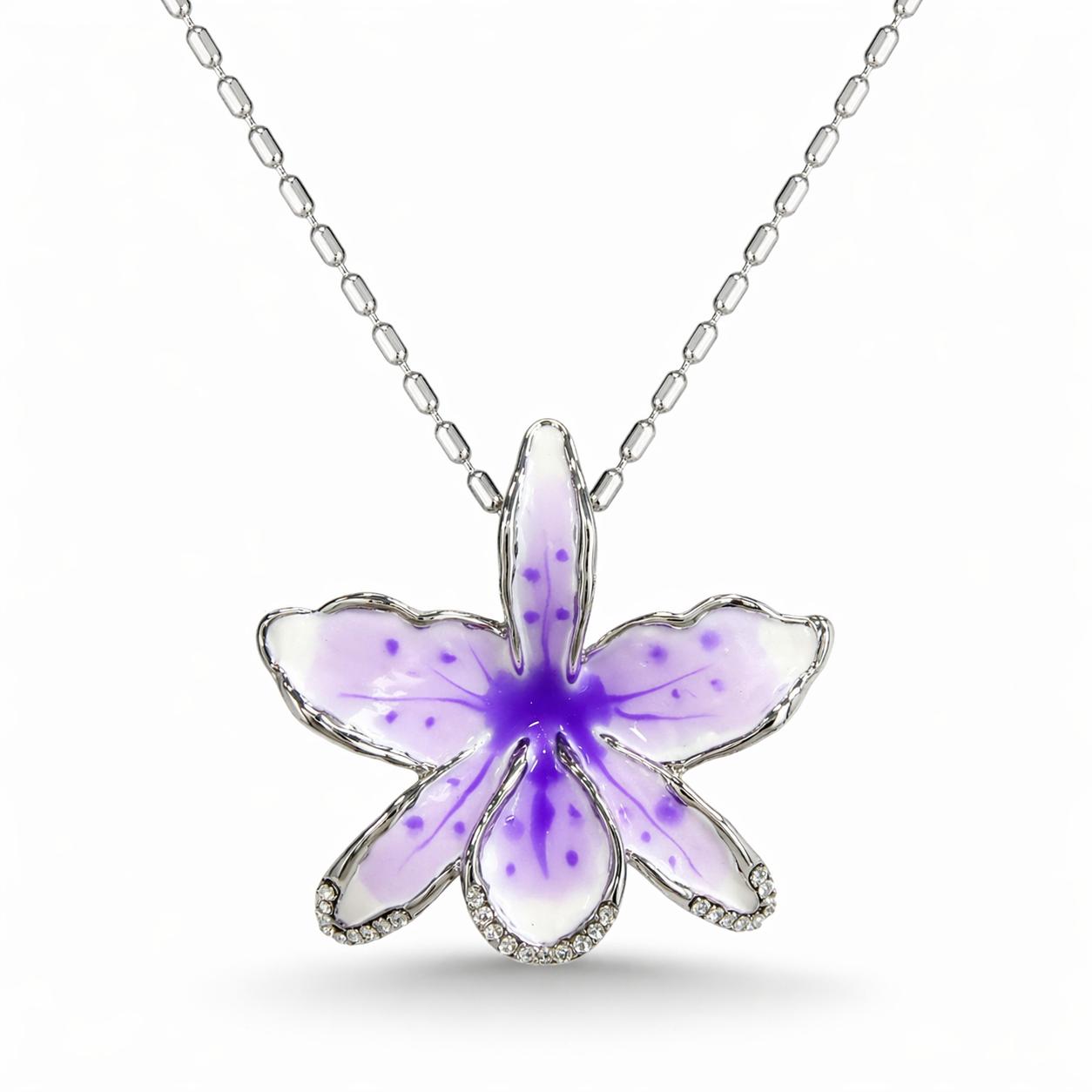 Lily Necklace