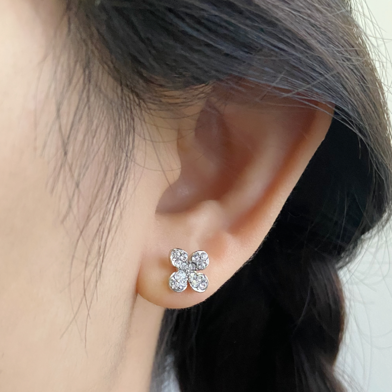 Swarovski 2025 clover earrings
