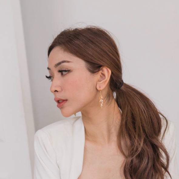 Foliage Earrings Clear Crystal 18K Gold Plated Lush Addiction Crystals from Swarovski Model Shot
