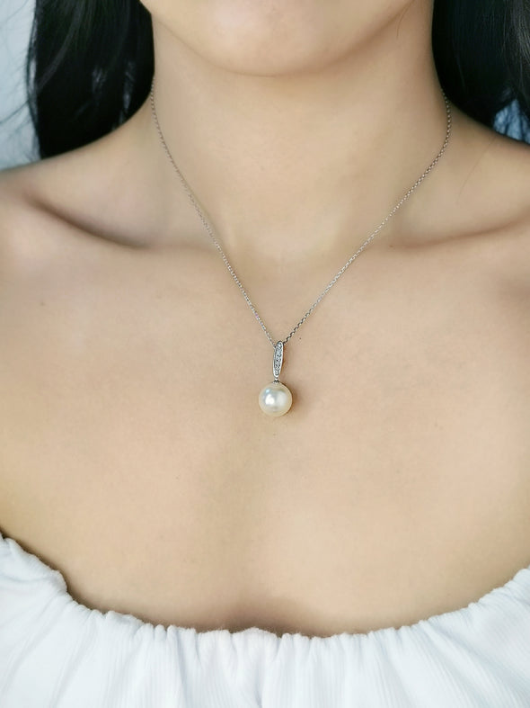 Allure Necklace