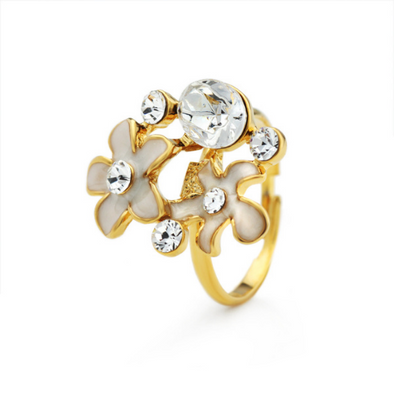 Calantha Ring Clear Crystal 18K Gold Plated Lush Addiction Crystals from Swarovski
