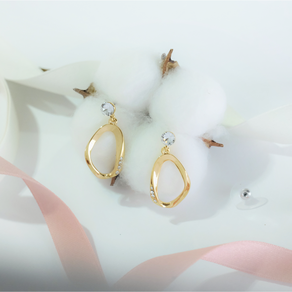 Amaris Earrings (Clear Crystal, 18K Gold Plated) - Lush Addiction, Crystals from Swarovski